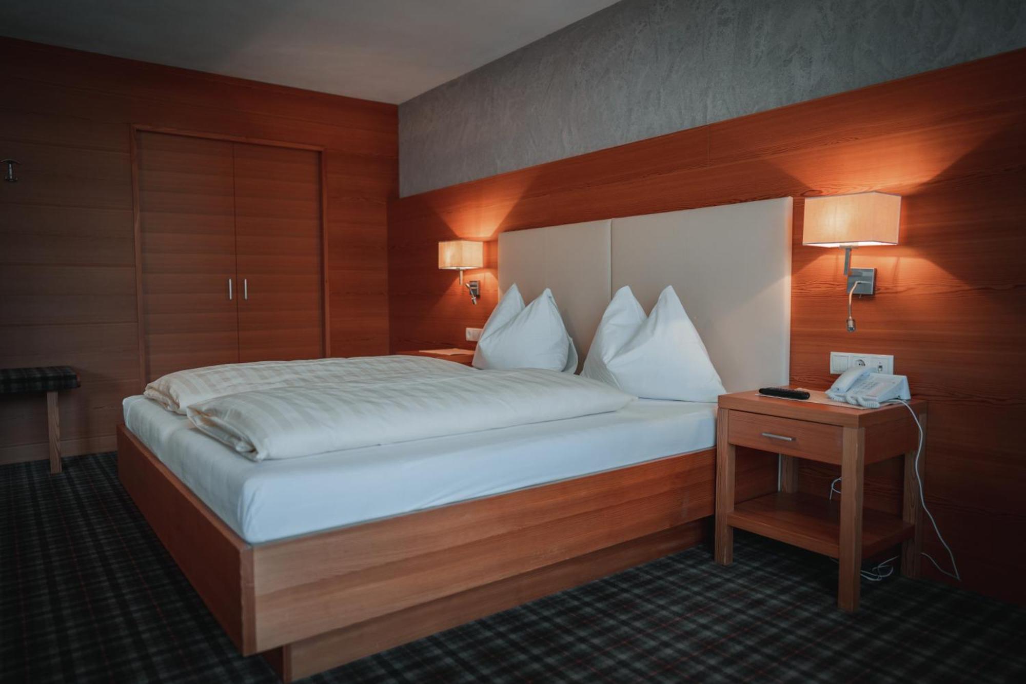 Hotel Sonnenhof كاستيلِروتّو المظهر الخارجي الصورة